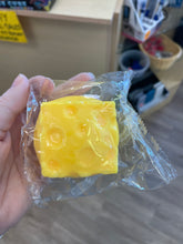 Load image into Gallery viewer, Cheese squishy cube