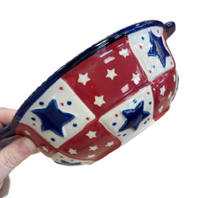 Load image into Gallery viewer, Temp-tations Star Stitched 1-Quart Bowl
