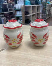 Load image into Gallery viewer, Temp-tations Old World Red Salt &amp; Pepper shaker set