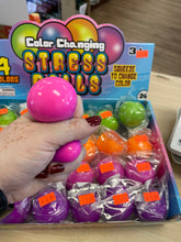 Load image into Gallery viewer, Color Changing Squishy Balls