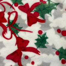 Load image into Gallery viewer, Kathy Ireland 50&quot; x 60&quot; Super Soft Flannel Plush Holiday Throw