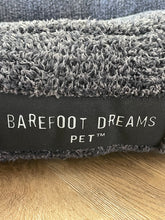 Load image into Gallery viewer, Barefoot Dreams CozyChic Large Carbon/Black Pet Bed
