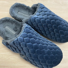 Load image into Gallery viewer, Revitalign Orthotic Washable Velvet Memory Foam Slippers
