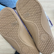 Load image into Gallery viewer, Revitalign Orthotic Washable Velvet Memory Foam Slippers
