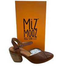 Load image into Gallery viewer, Miz Mooz Alina Leather Pumps