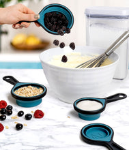 Load image into Gallery viewer, Krumbs Kitchen 4-Piece Silicone Collapsible Measuring Cups