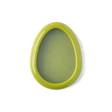 Load image into Gallery viewer, Krumbs Kitchen Silicone Produce Saver Pod
