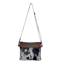Load image into Gallery viewer, Myra Bag Remarkable Canvas &amp; Hairon Bag