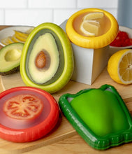 Load image into Gallery viewer, Krumbs Kitchen Silicone Produce Saver Pod