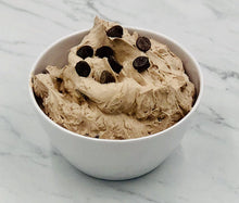 Load image into Gallery viewer, Carmie&#39;s Kitchen Chocolate Chip Cookie Dough Cheesecake Dip Mix