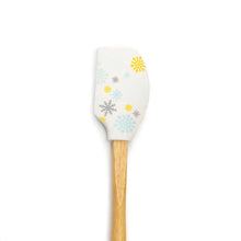 Load image into Gallery viewer, Krumbs Kitchen Farmhouse Holiday Silicone Spatulas